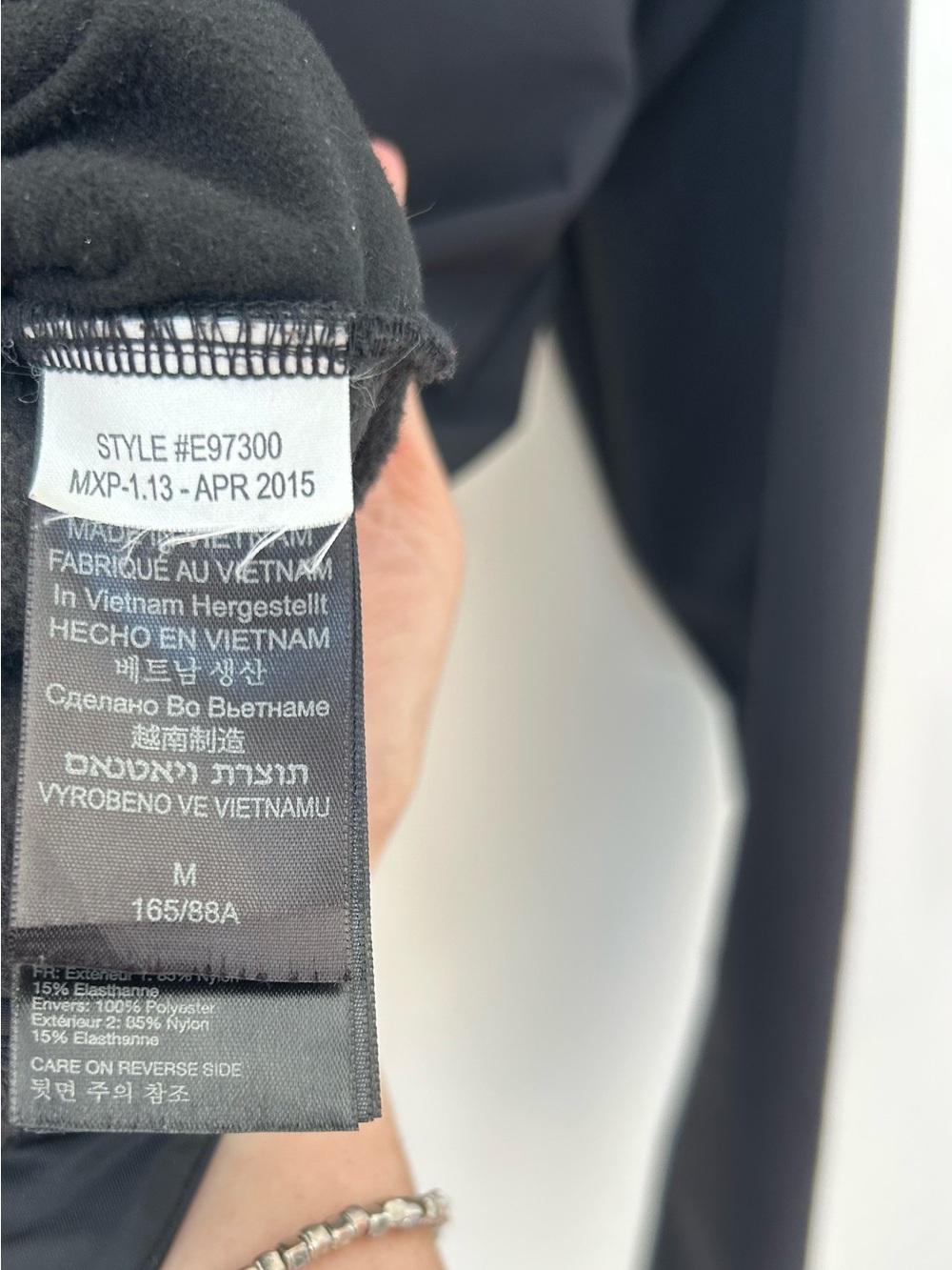 Marmot Black Fleece Lined Softshell Jacket Faux Fur Hood Women’s Medium - Picture 5 of 6